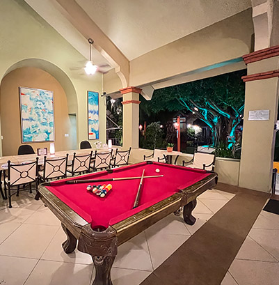 hotel binniguenda huatulco playa area juegos adultos entretenimiento diversión