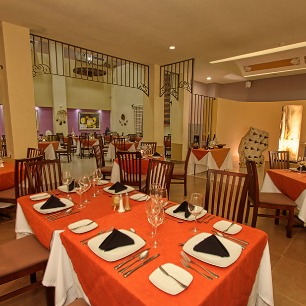 hotel binniguenda huatulco playa restaurant italiano cena especialidad